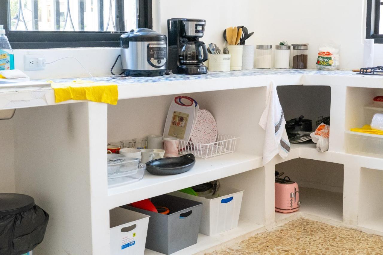Baku Laureles Hostel Μεντεγίν Εξωτερικό φωτογραφία