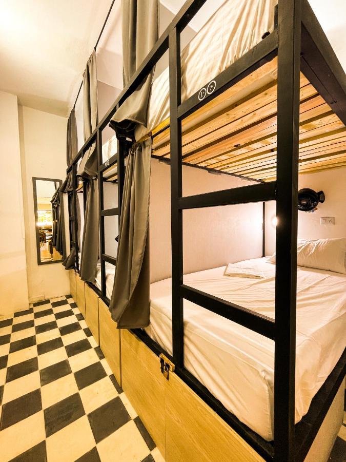 Baku Laureles Hostel Μεντεγίν Εξωτερικό φωτογραφία