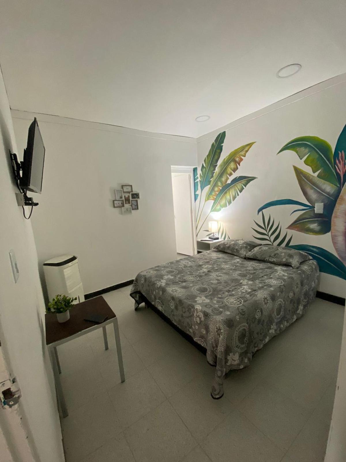 Baku Laureles Hostel Μεντεγίν Εξωτερικό φωτογραφία