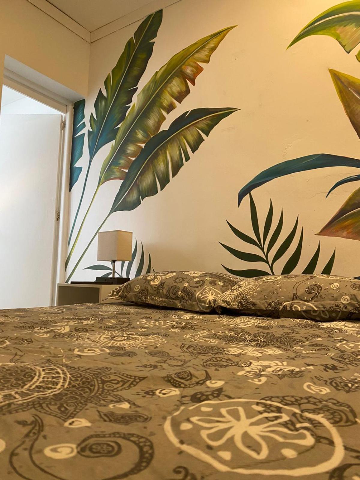 Baku Laureles Hostel Μεντεγίν Εξωτερικό φωτογραφία